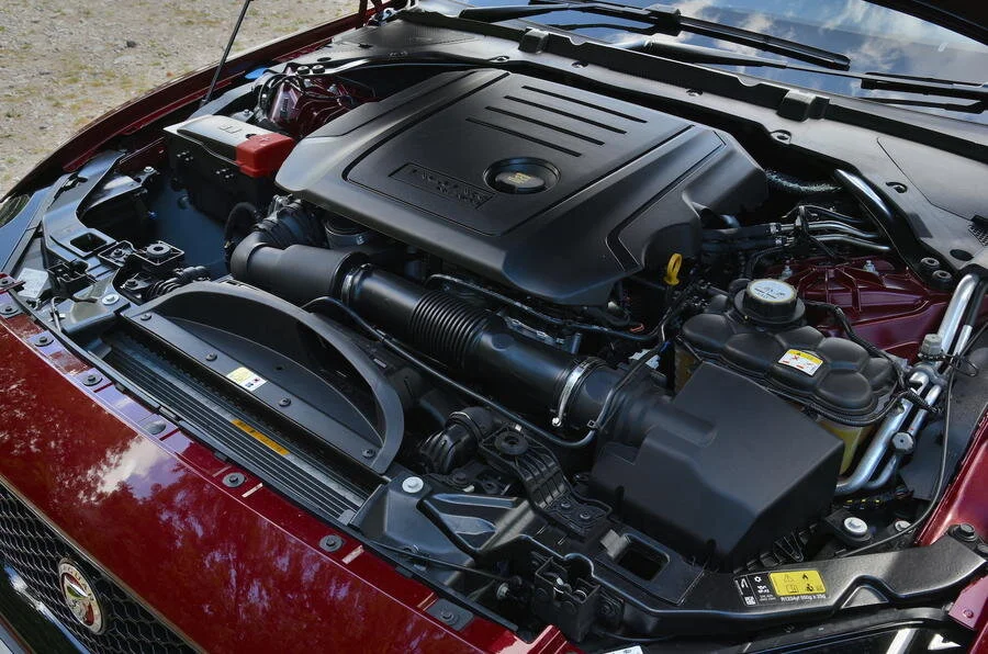 Jaguar Ingenium 2.0D motor
